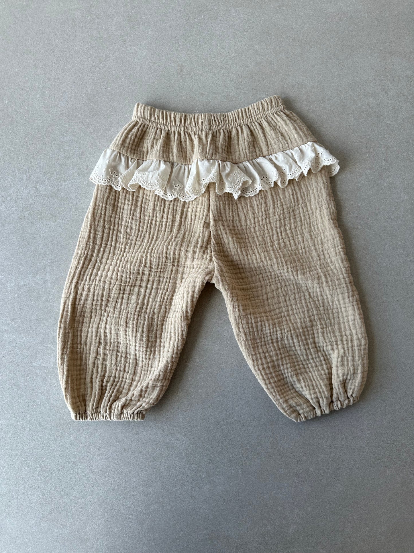 Tetra Lace pants