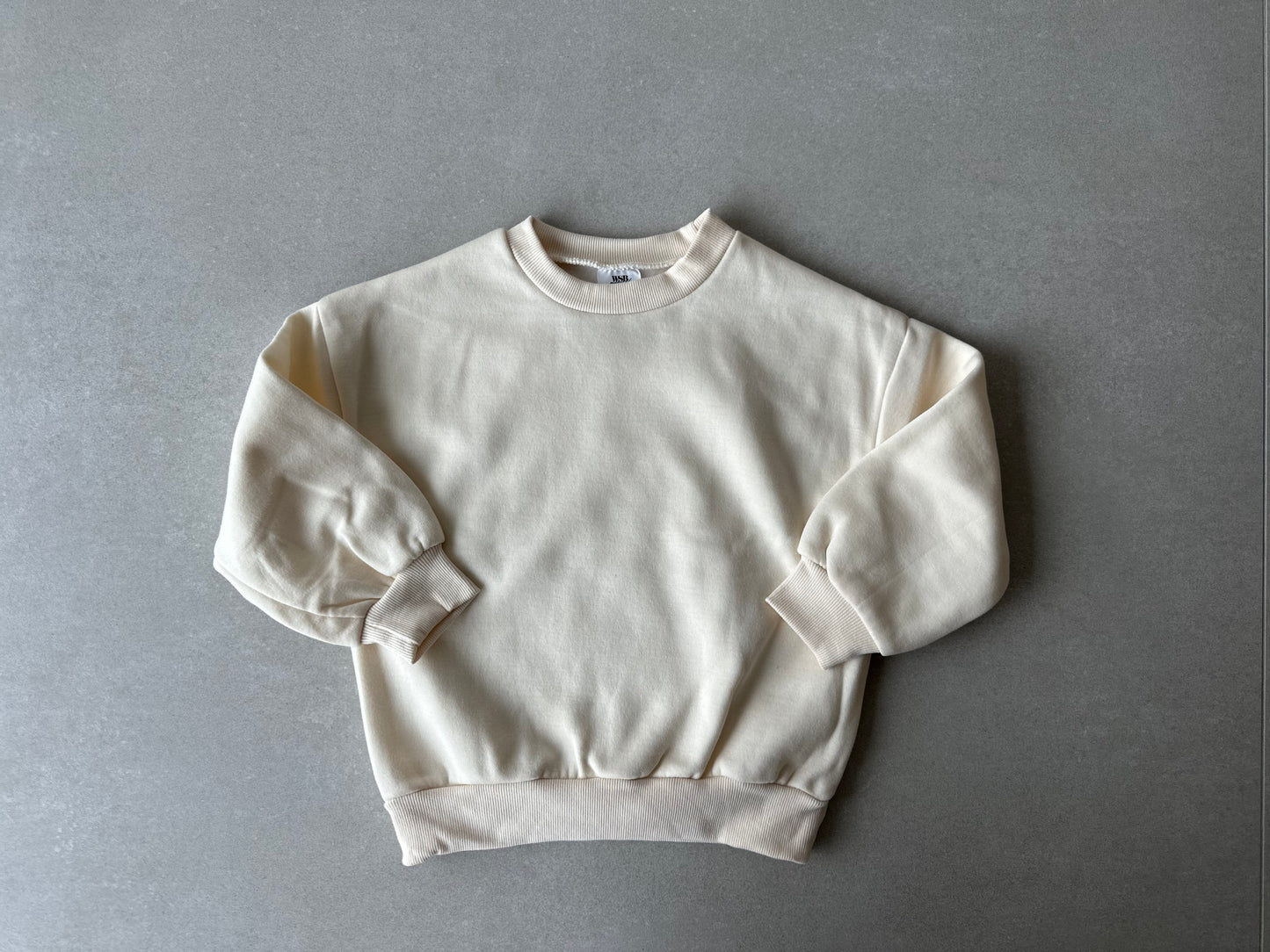 Simple Sweatshirt Cream
