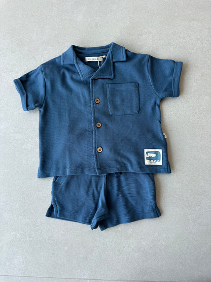 Blue shirt