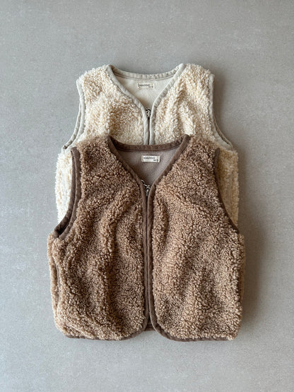 Fluffy Vest Cream